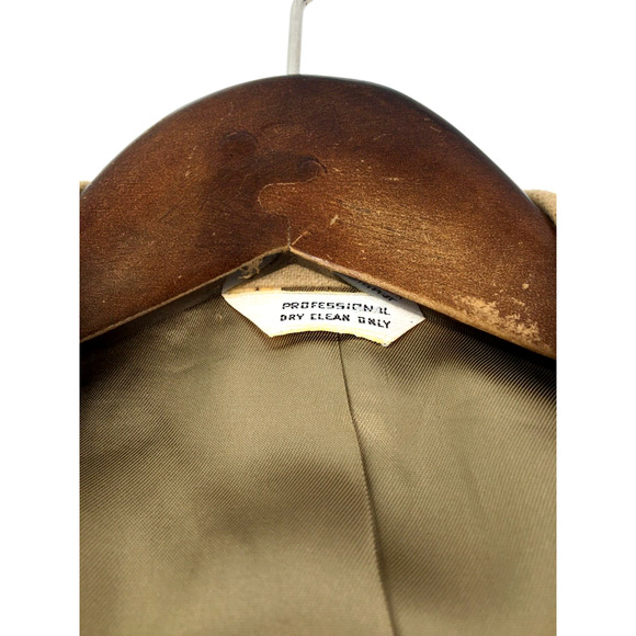 Size 16 Woolrich USA Womens 2 Button Pure Wool Blazer Jacket Sand Tan - Picture 9 of 14